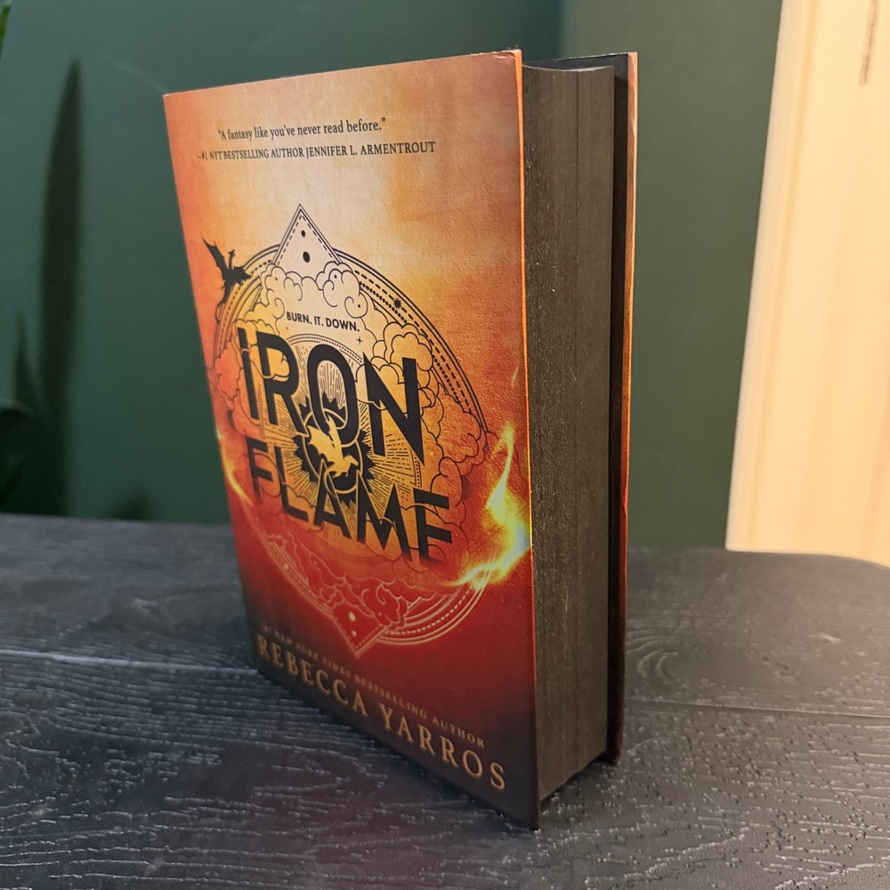 Iron Flame Rebecca Yarros First Edition First Print Sprayed Edges Hardcover Book